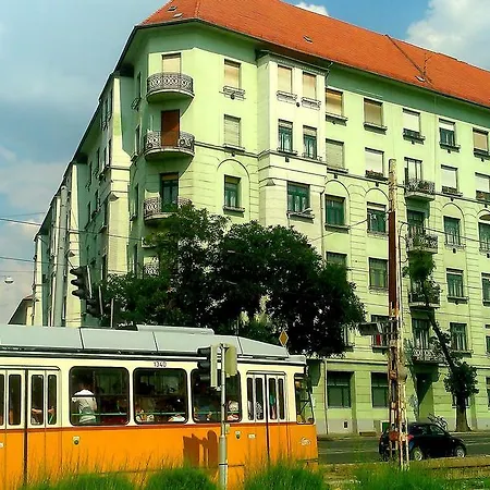 Duna Panorama Apartman *